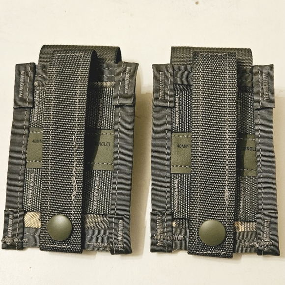MOLLE II 40mm Grenade Single Pouch Military Digital Camo Set of - Picture 2 of 4